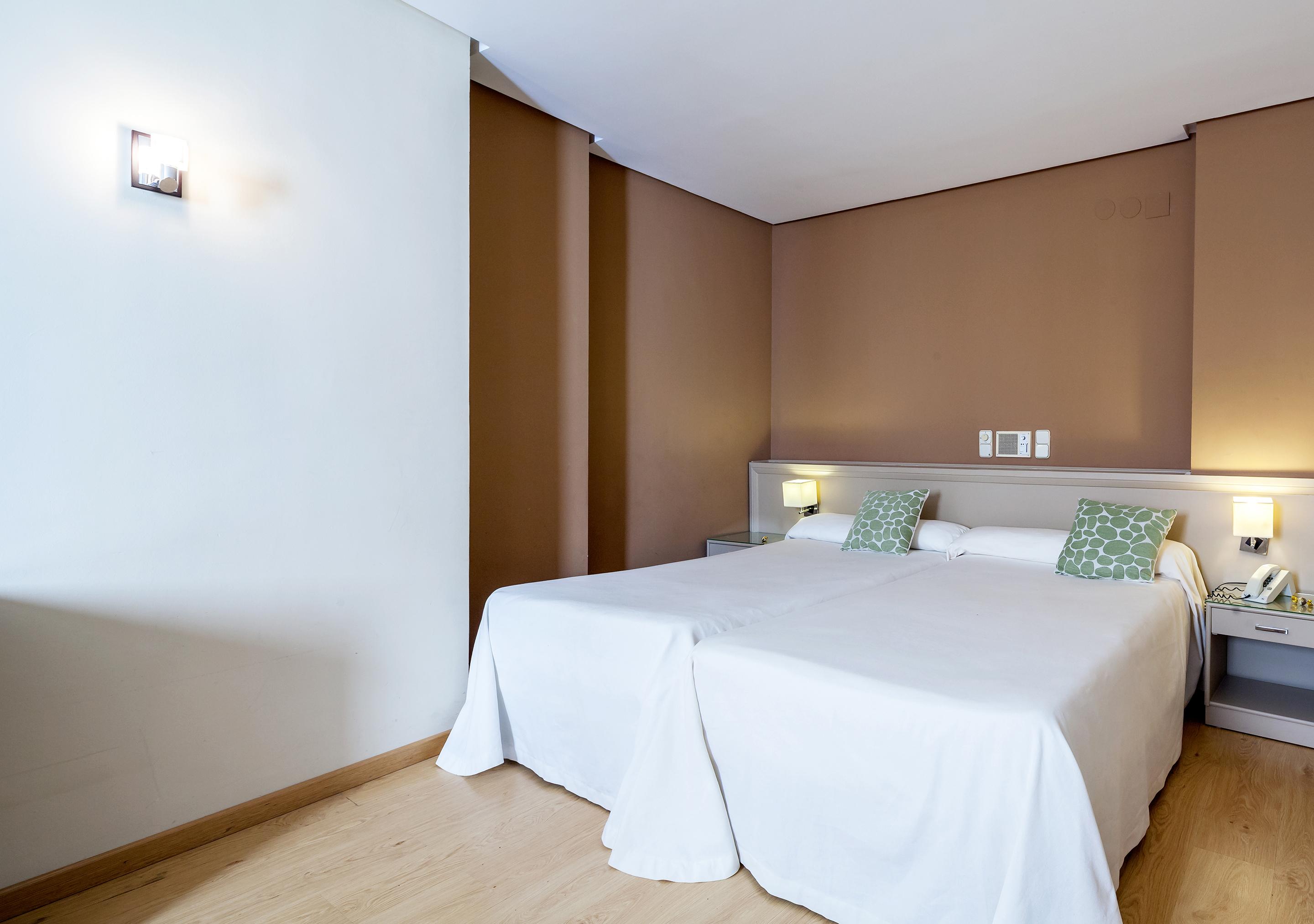 Hotel Plateria Ecija Exterior photo